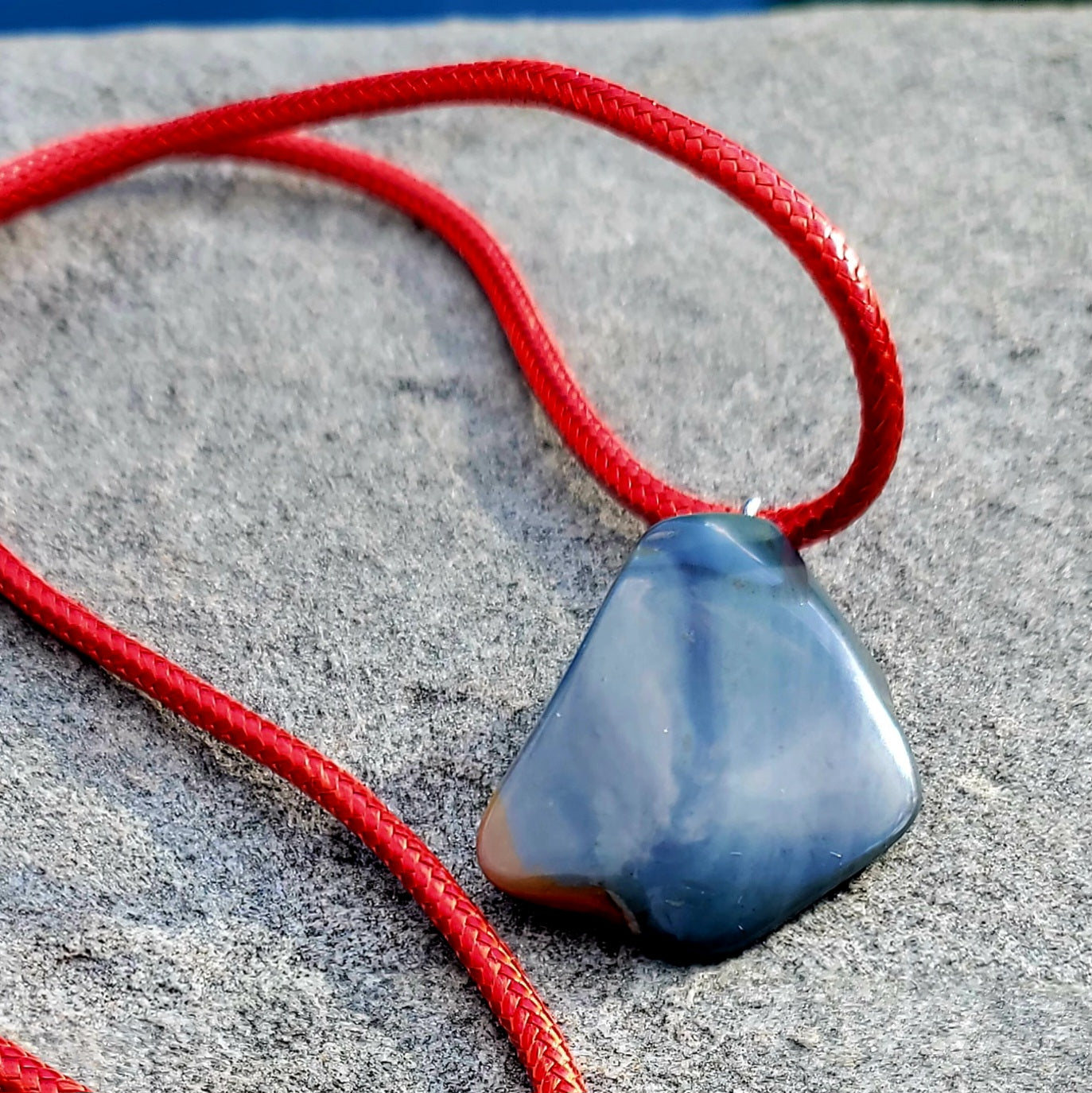 BEAUTIFUL AND BOLD POLYCHROME JASPER PENDANT.