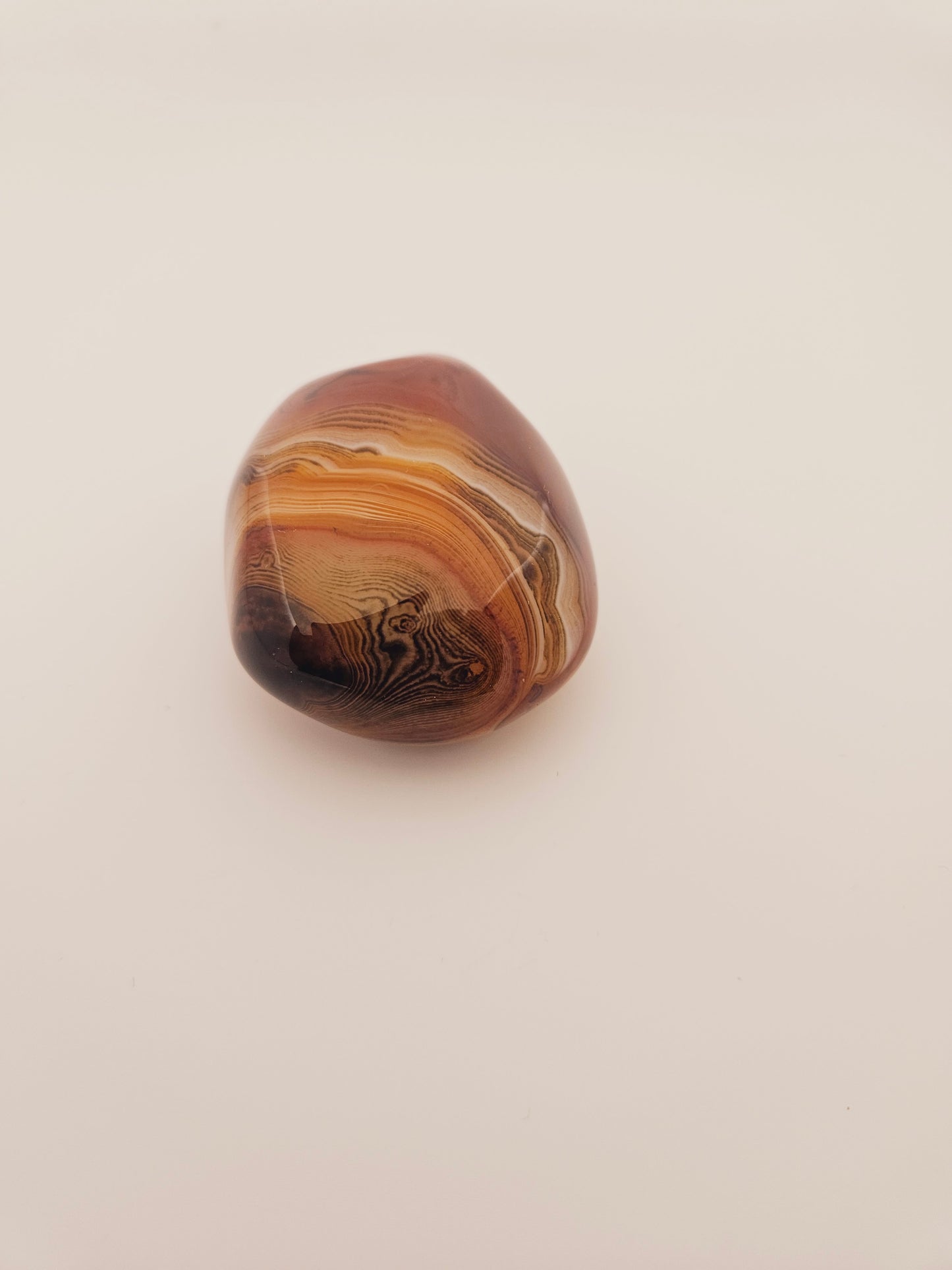 Amazing Lace Agate Palm Stone. This Palm stone is filled with qualities that will help you relax and meditate.