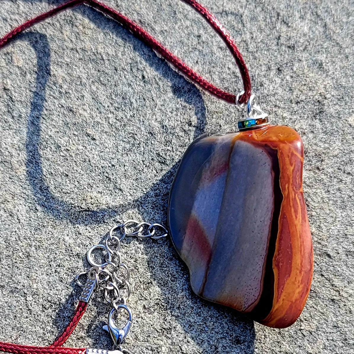 Desert Jasper is famous for its vibrant and unique colors and this pendant doesn't disappoint in that regard. Make a bold statement without saying a word! You can also create a lasting impression by giving this as a gift for most occasions. .