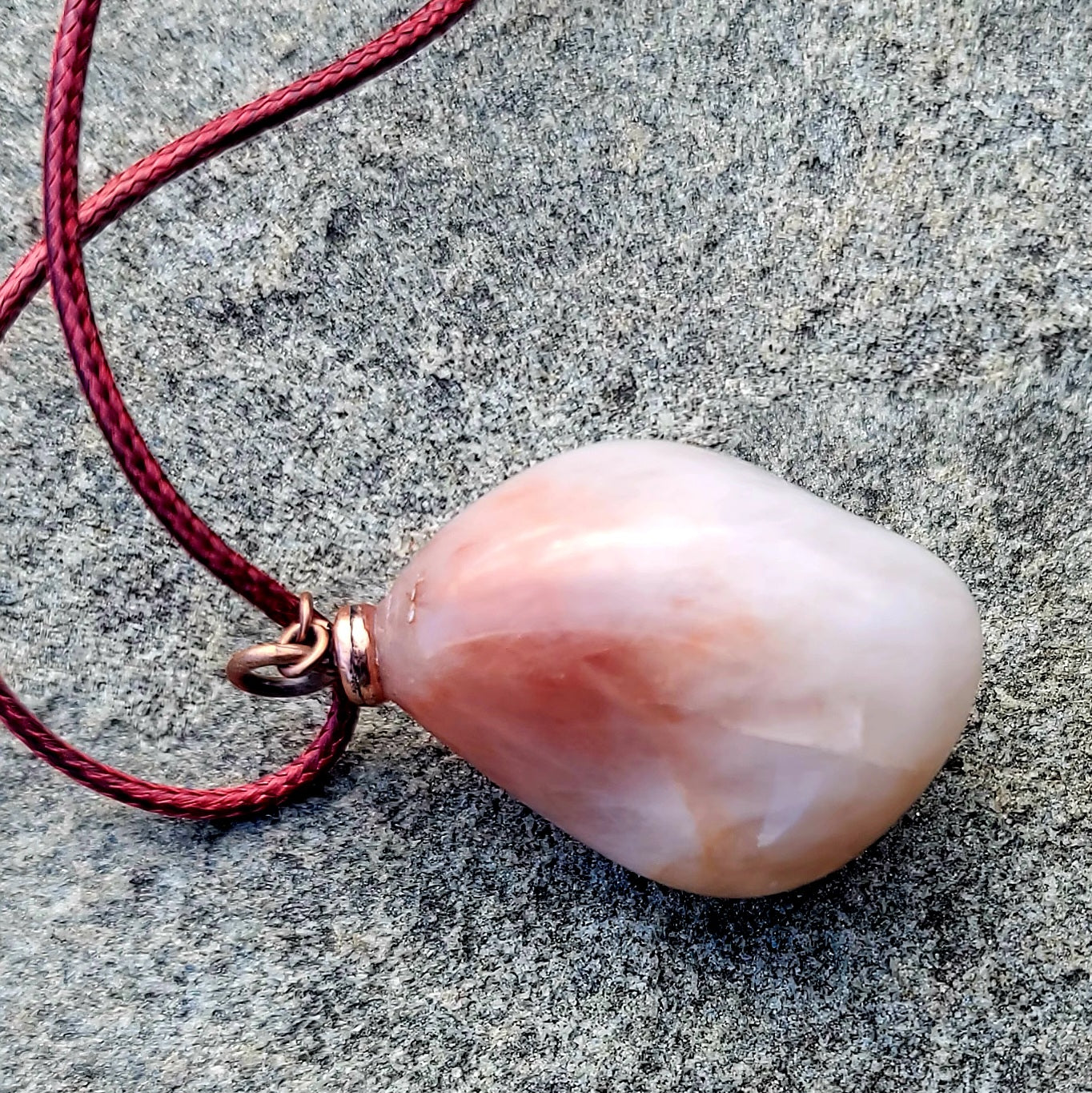 RED AND WHITE ROSE QUARTZ PENDANT