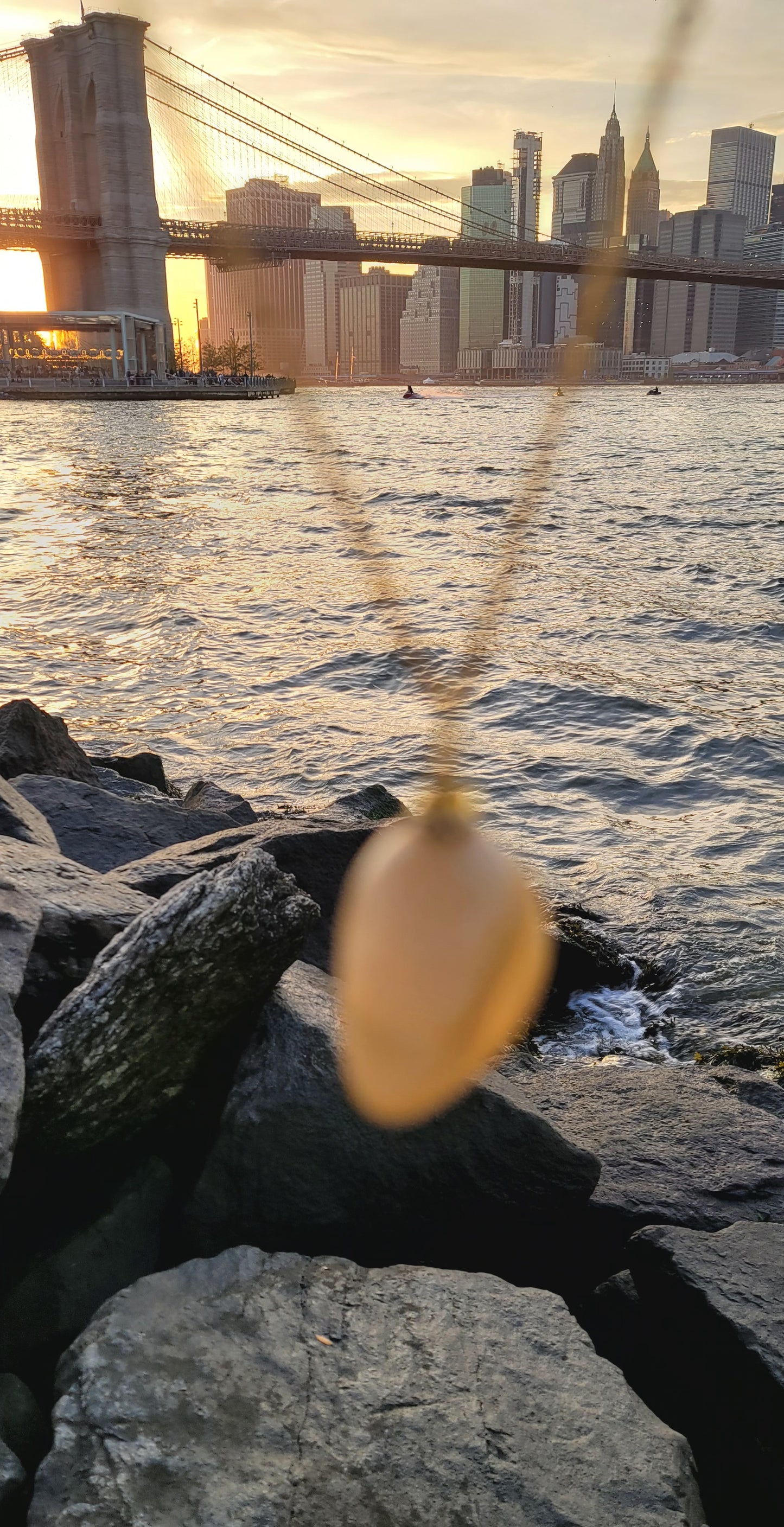 SUNSHINE YELLOW QUARTZ GEMSTONE PENDANT