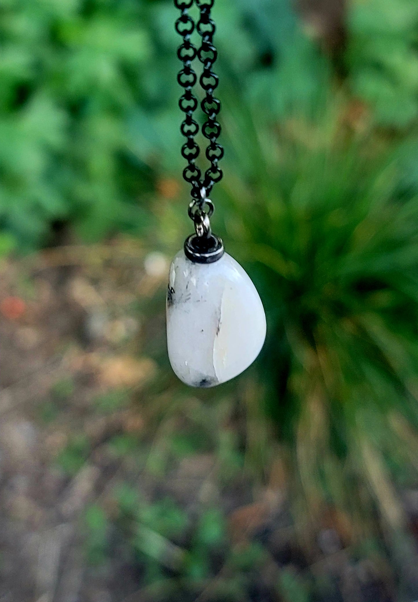 WHITE AND BLACK RAINBOW MOONSTONE PENDANT