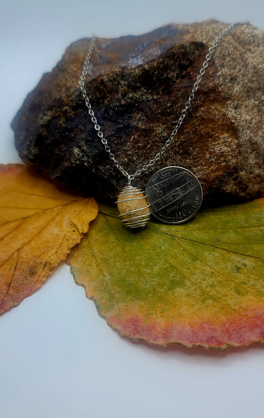 THIS IS A BEAUTIFUL GOLDEN QUARTZ SPIRAL CAGE NECKLACE