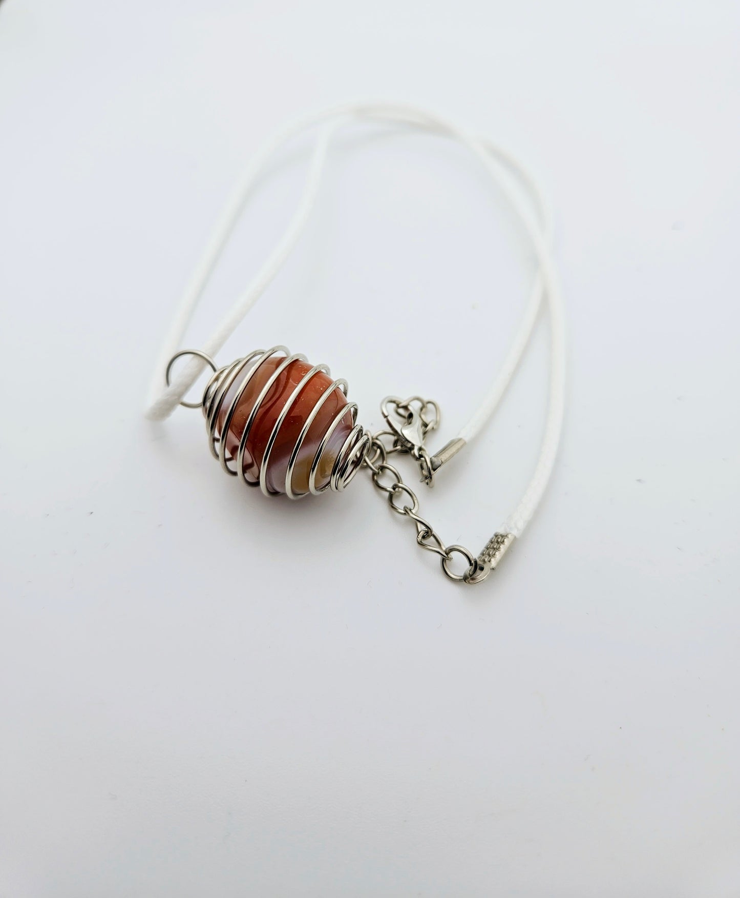 VERY UNIQUE WHITE AND RED CARNELIAN AGATE PENDANT