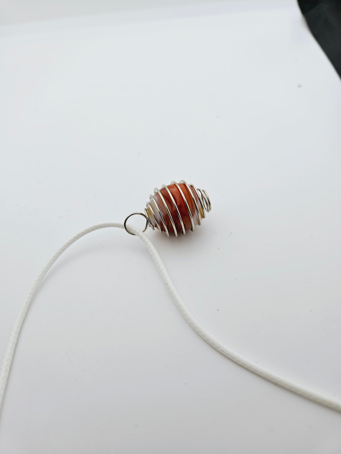 VERY UNIQUE WHITE AND RED CARNELIAN AGATE PENDANT