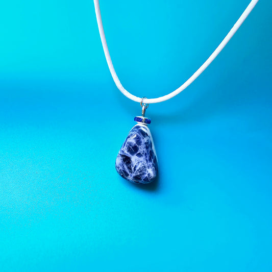 AMAZING SODALITE PENDANT.