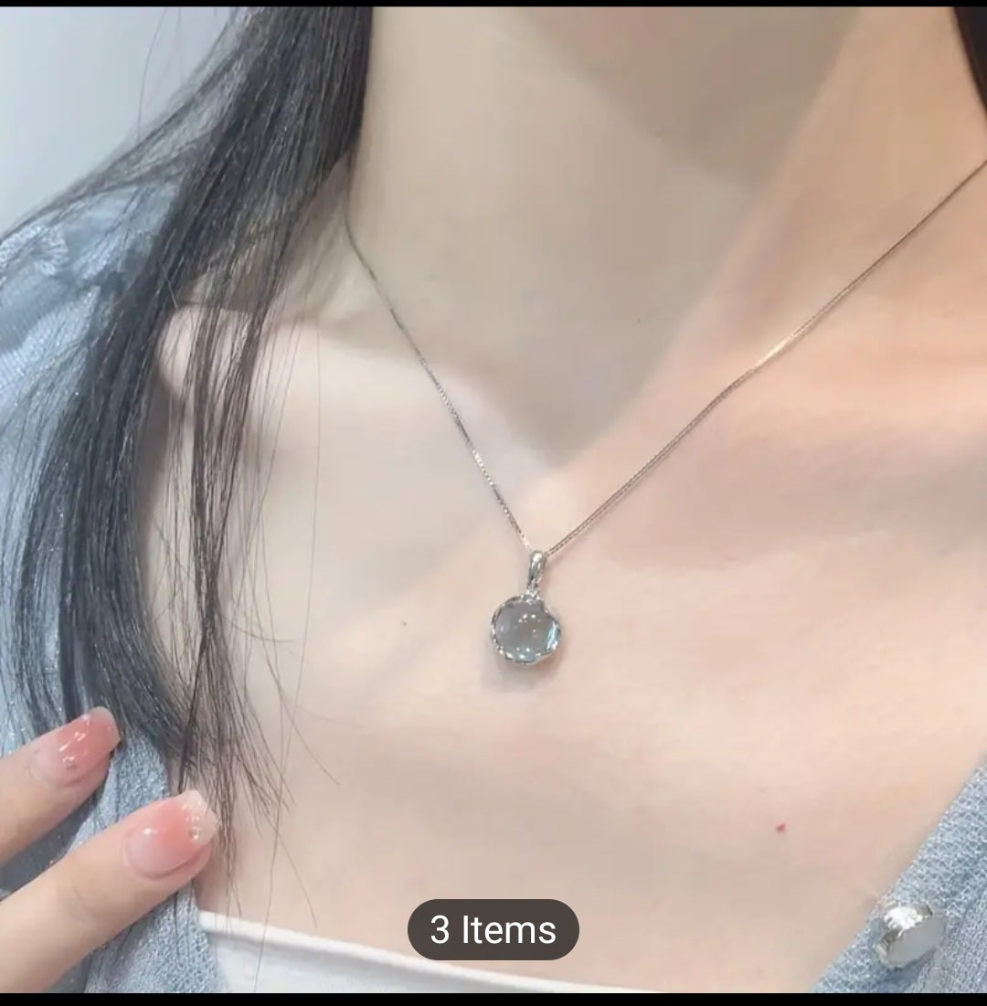 SUPER CUTE CLASSIC CLAVICLE CHAIN NECKLACE