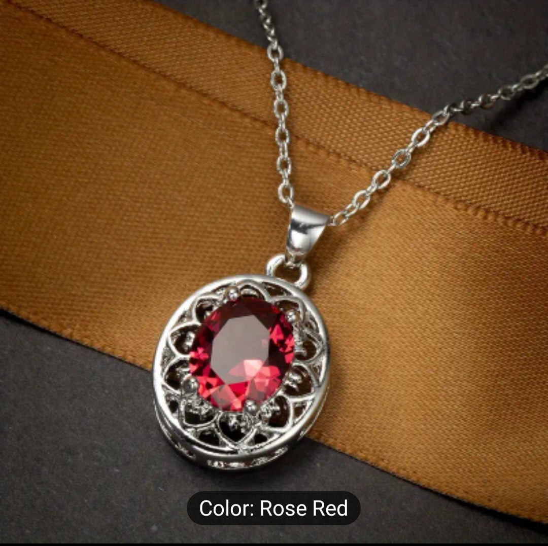 THIS ROSE RED ZIRCON CLAVICLE CHAIN IS A GORGEOUS PIECE THAT IS SURE TO DELIGHT.