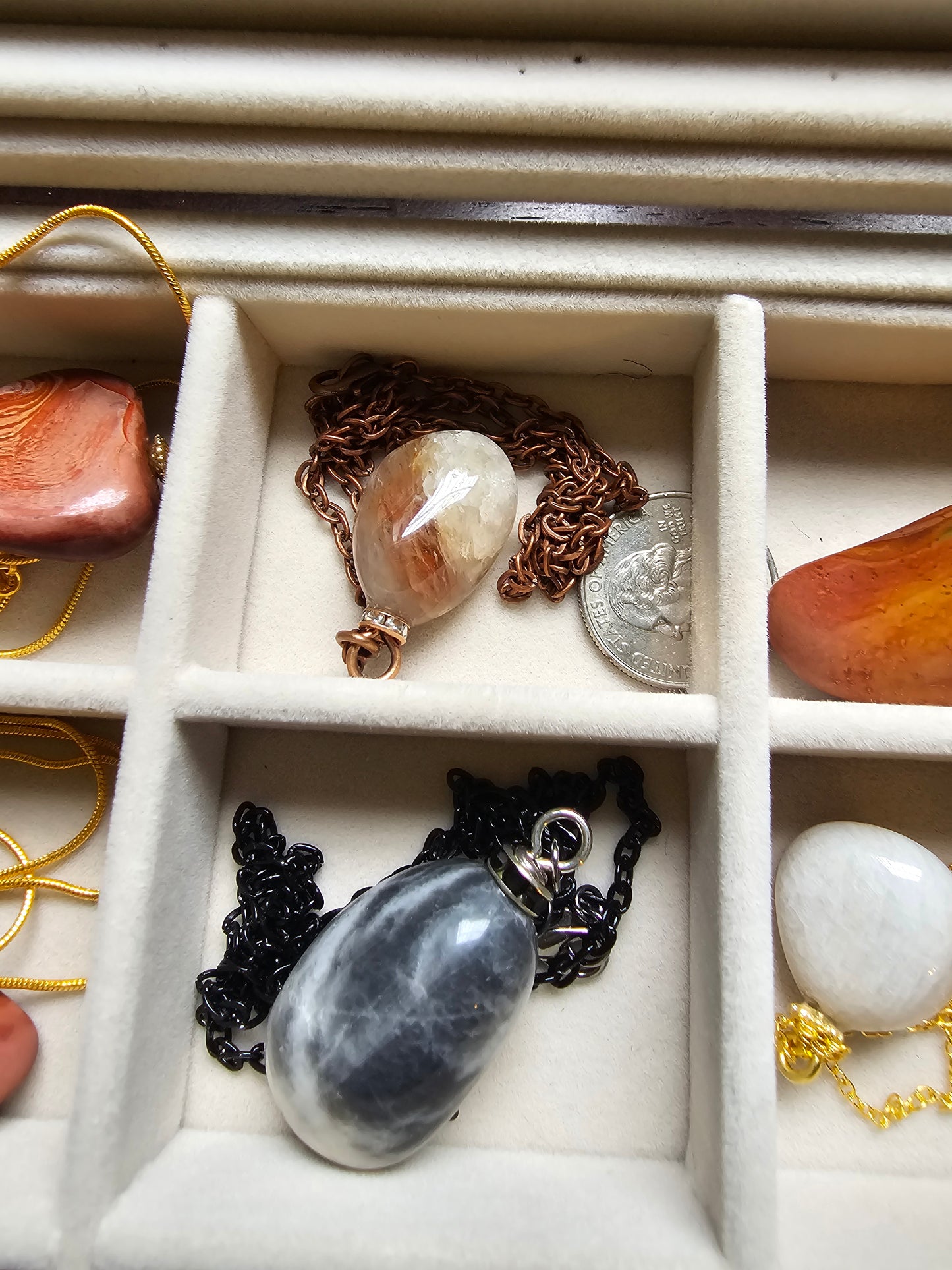 BLACK MOONSTONE PENDANT