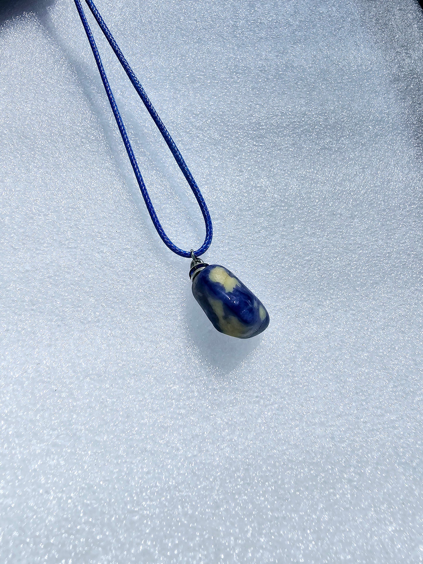 CUTE BLUE & WHITE SODALITE PENDANT