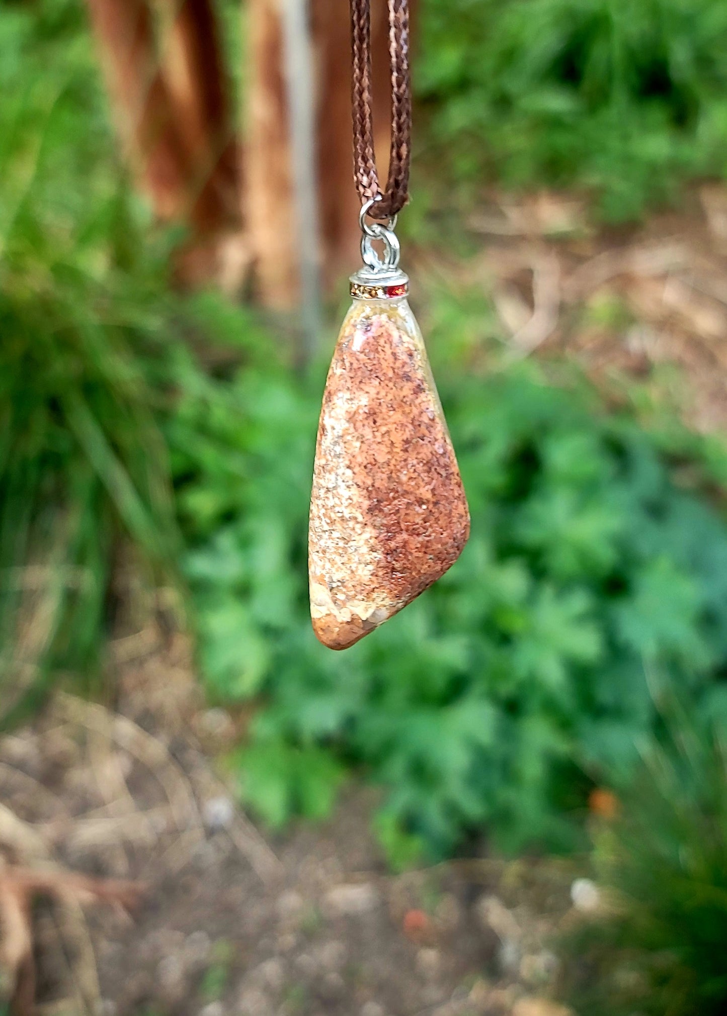 UNIQUE GRANITE/QUARTZ COMBO PENDANT