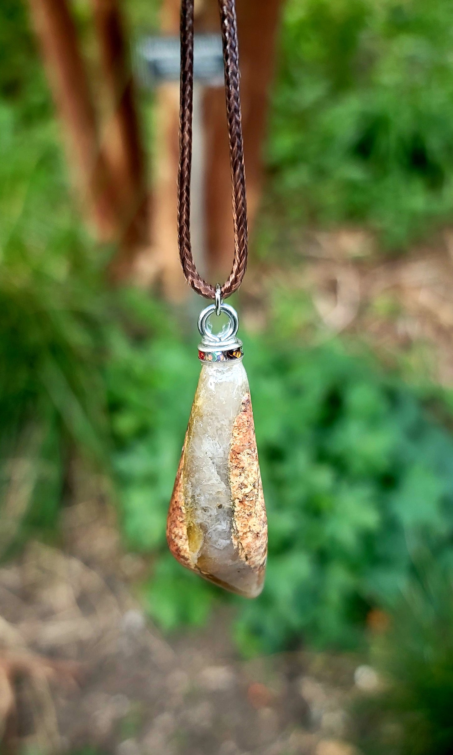 UNIQUE GRANITE/QUARTZ COMBO PENDANT