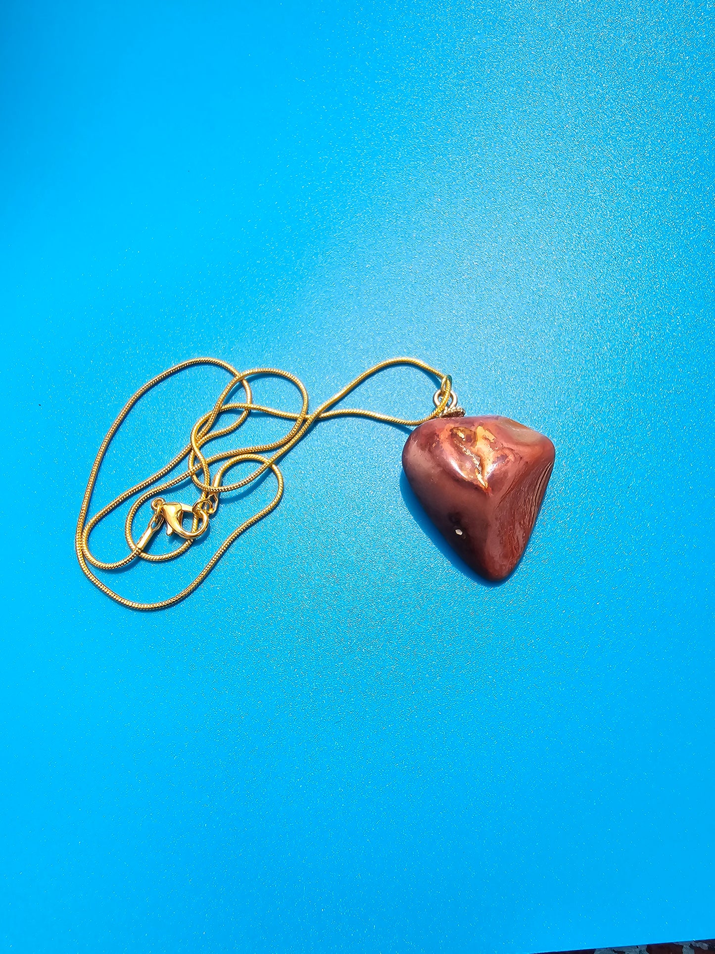 DESERT JASPER PENDANT With unique color patterns