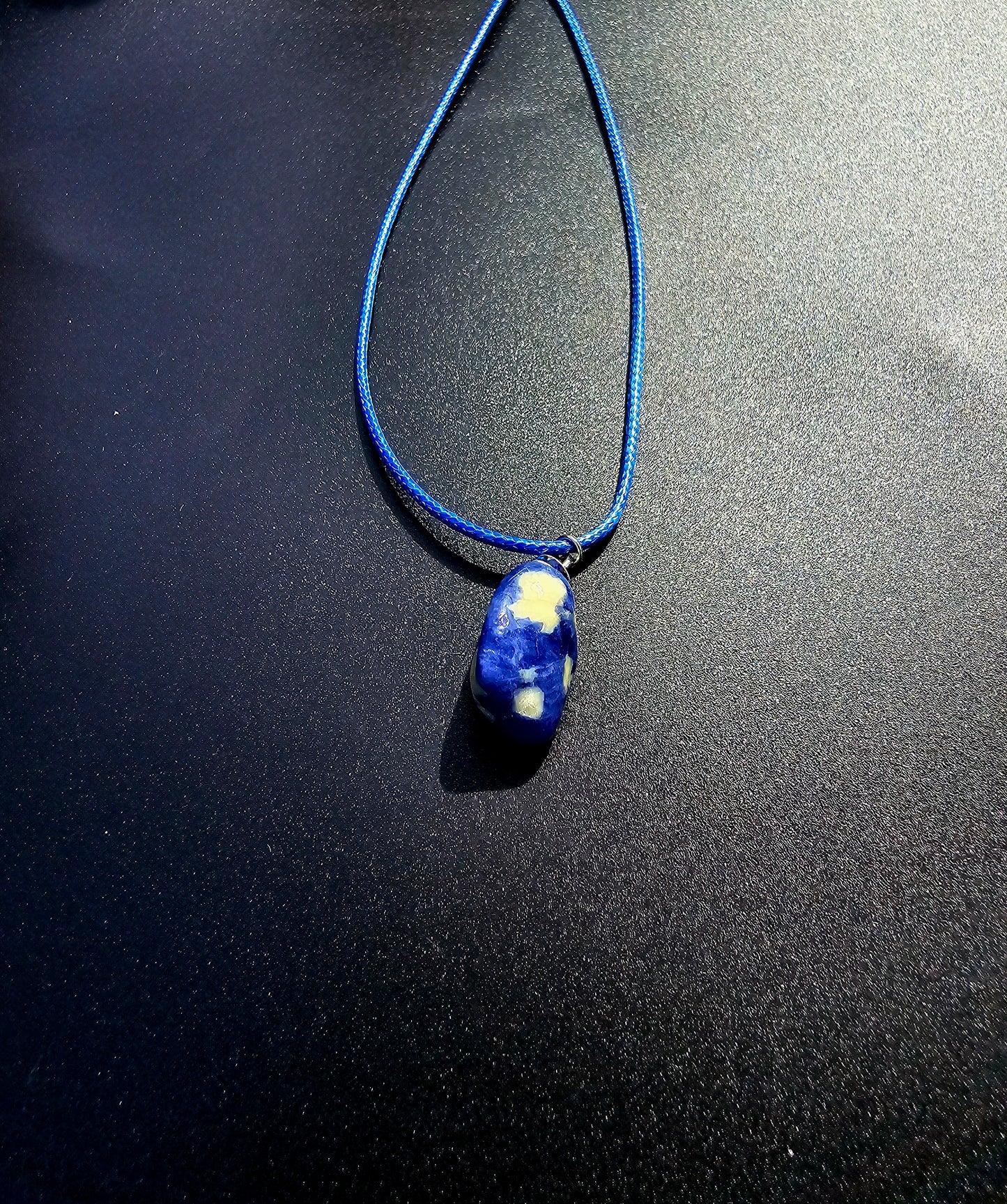 CUTE BLUE & WHITE SODALITE PENDANT