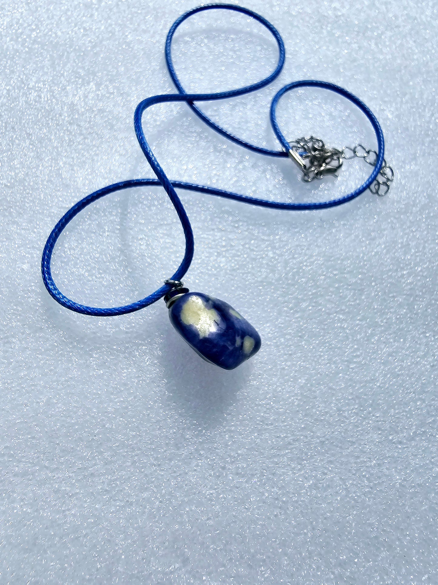 CUTE BLUE & WHITE SODALITE PENDANT