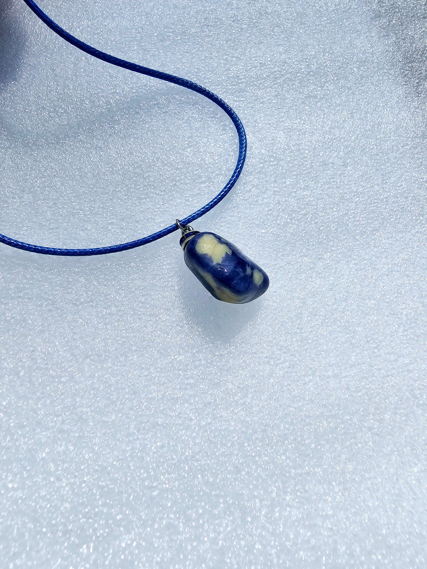 CUTE BLUE & WHITE SODALITE PENDANT