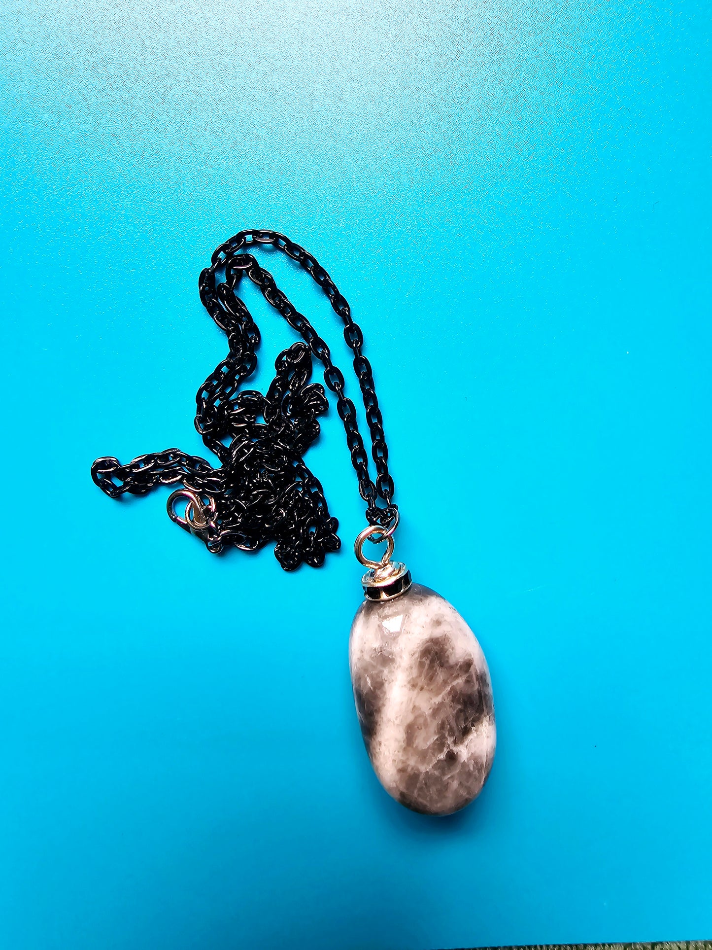 BLACK MOONSTONE PENDANT