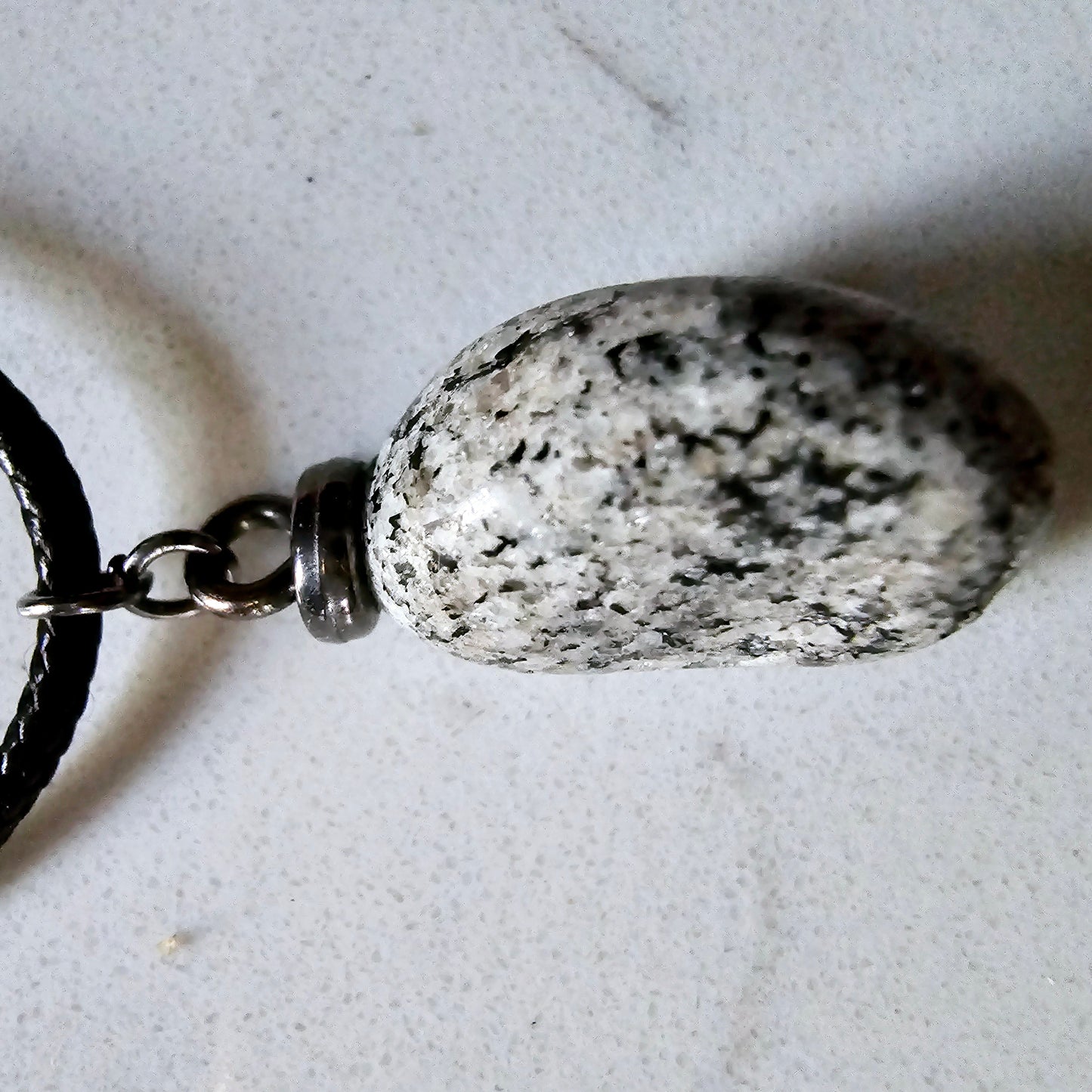 BLACK & WHITE DIORITE PENDANT