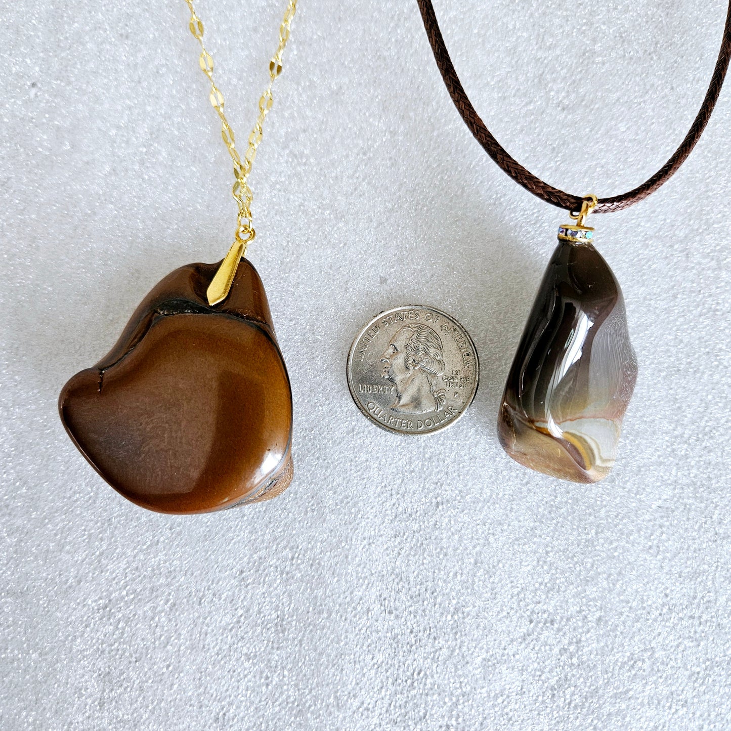 BOLD DESERT JASPER PENDANT WITH CHARACTER LIKE YOU'VE NEVER SEEN BEFORE!