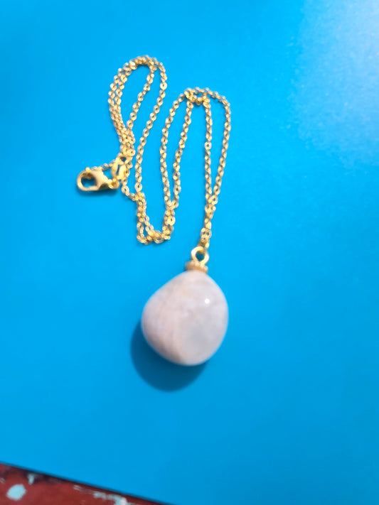 White & Clear Quartz Pendant